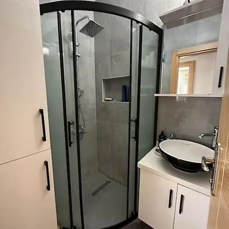 Appartement Fully Furnished One Bedroom Flat