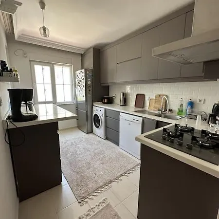 Apartman Fully Furnished One Bedroom Flat *